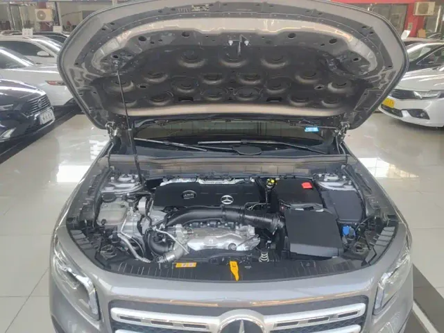 Mercedes-Benz GLB-Class — Фото автомобиля 15