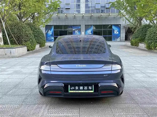 Xiaomi SU7 — Фото автомобиля 10