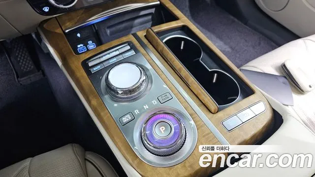 Genesis G80 Бензин 2.5 турбо AWD — Фото автомобиля 5