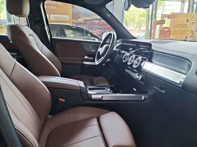 Mercedes-Benz GLB-Class — Фото автомобиля 9