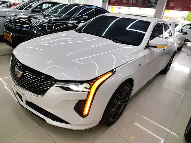 Фотография автомобиля — Cadillac CT4