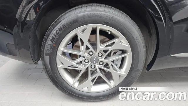 Genesis GV70 — Фото автомобиля 5