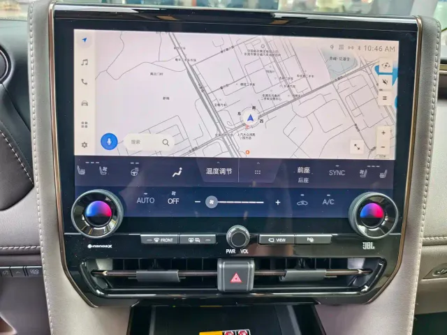 Toyota Alphard — Фото автомобиля 15