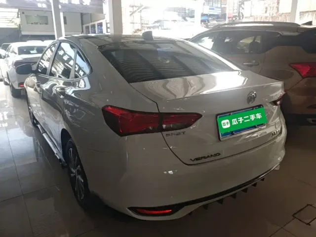 Buick Verano — Фото автомобиля 4