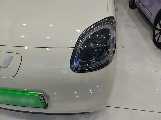 Wuling Hongguang Mini EV — Фото автомобиля 23