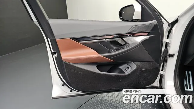 BMW 5-Series 5 серия (G60) 530i xDrive M Sport — Фото автомобиля 21