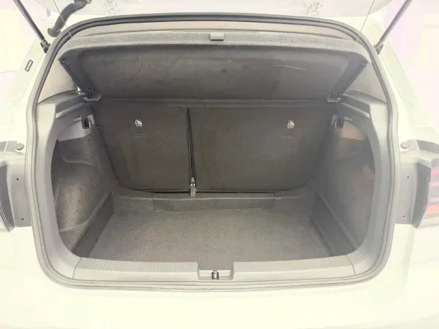 Volkswagen T-Cross — Фото автомобиля 21
