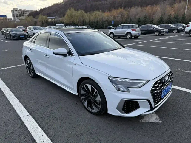 Audi A3 — Фото автомобиля 3