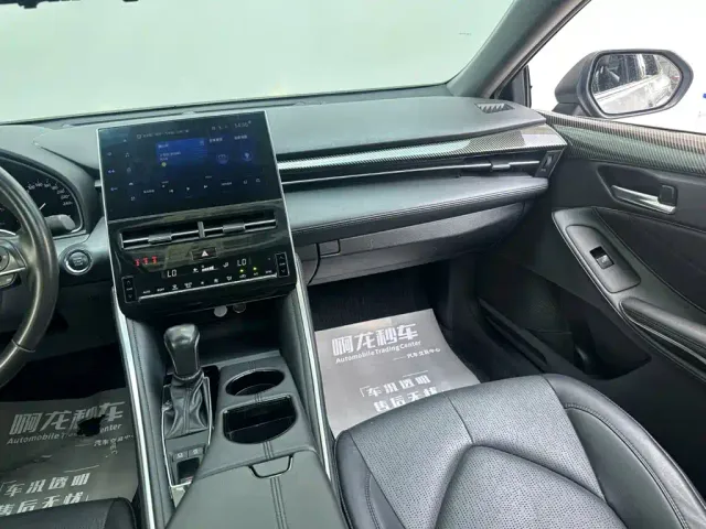 Toyota Avalon — Фото автомобиля 13