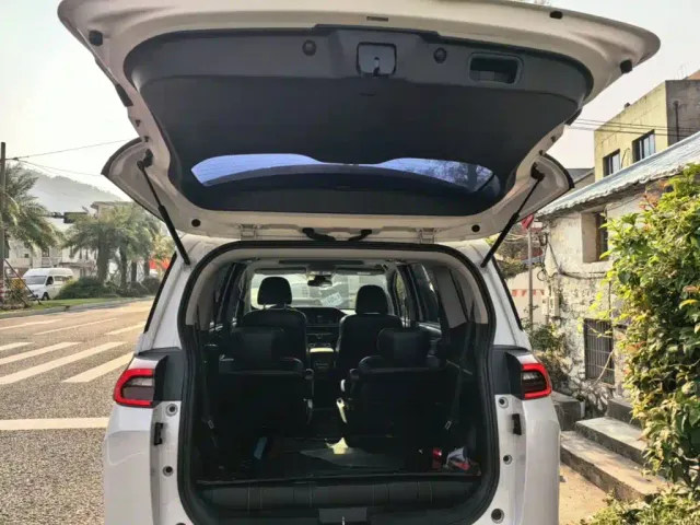 GAC Trumpchi M6 — Фото автомобиля 18