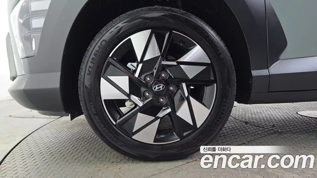 Hyundai Kona SX2 — Фото автомобиля 5