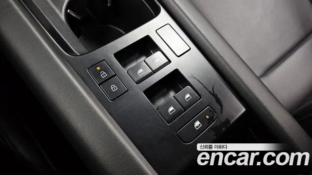 Hyundai Ioniq6 — Фото автомобиля 27