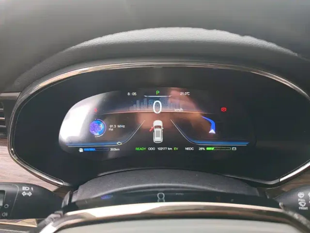 Skyworth Auto Skyworth HT-i — Фото автомобиля 11