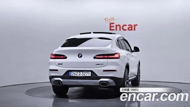 BMW X4 — Фото автомобиля 4