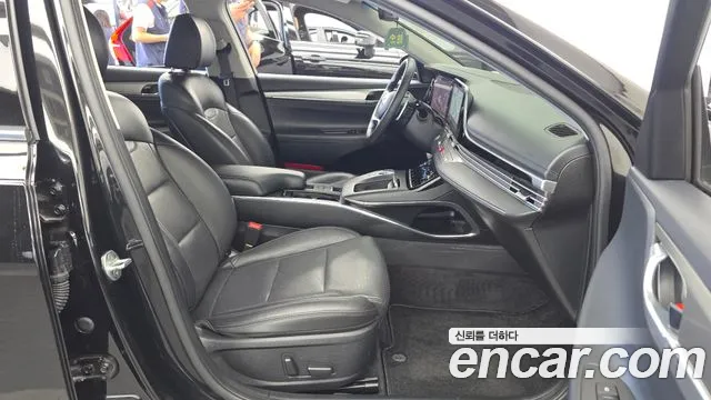 Hyundai Grandeur New — Фото автомобиля 17