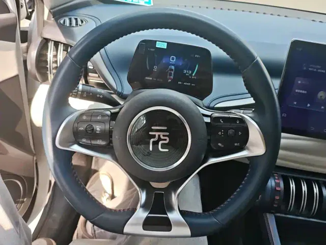 BYD Yuan PLUS — Фото автомобиля 15