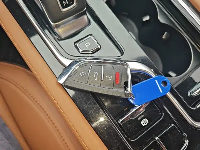 Besturn Bestune T99 2023 2.0T Automatic Premium (8AT) — Фото автомобиля 8