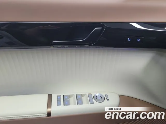 Hyundai Grandeur GN7 — Фото автомобиля 4