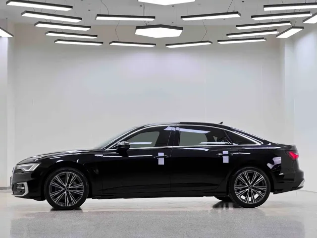 Audi A6L — Фото автомобиля 7
