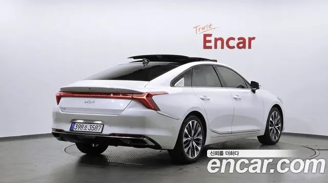 Kia K8 — Фото автомобиля 2
