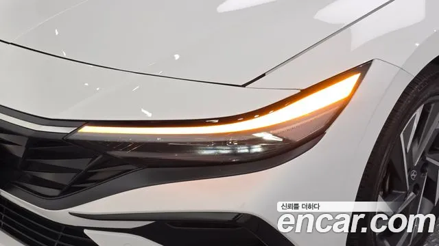 Hyundai Avante — Фото автомобиля 7