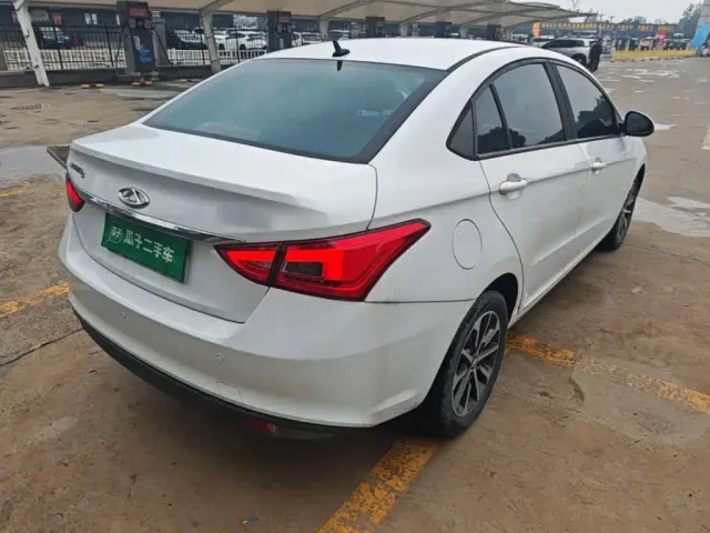 Chery Arrizo 5 — Фото автомобиля 6
