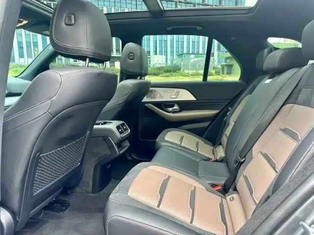 Mercedes-Benz Mercedes-Benz GLE AMG 2023 AMG GLE 53 4MATIC+ — Фото автомобиля 10