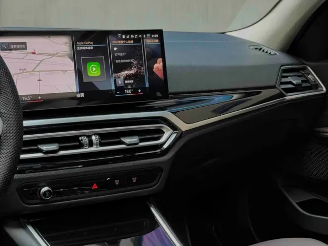 BMW 3 Series — Фото автомобиля 12