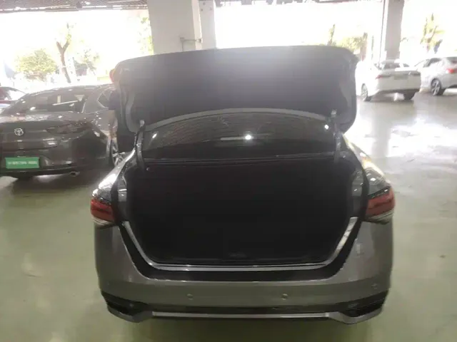 Nissan Sylphy — Фото автомобиля 18