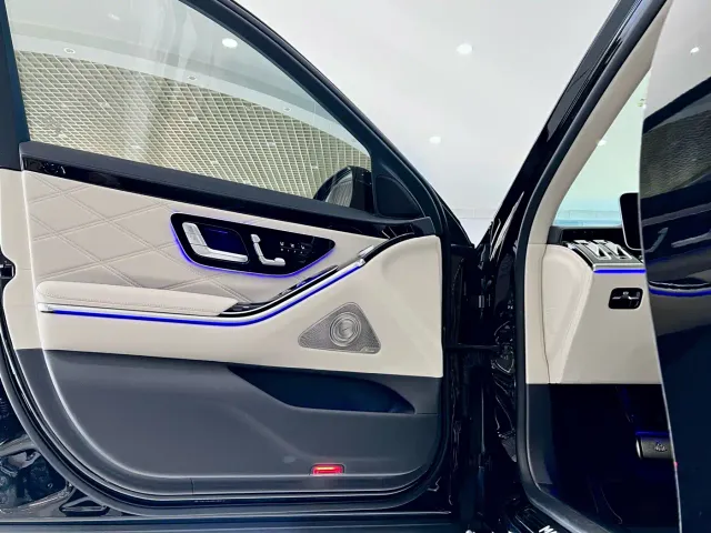 Mercedes-Benz Maybach S-Class — Фото автомобиля 25