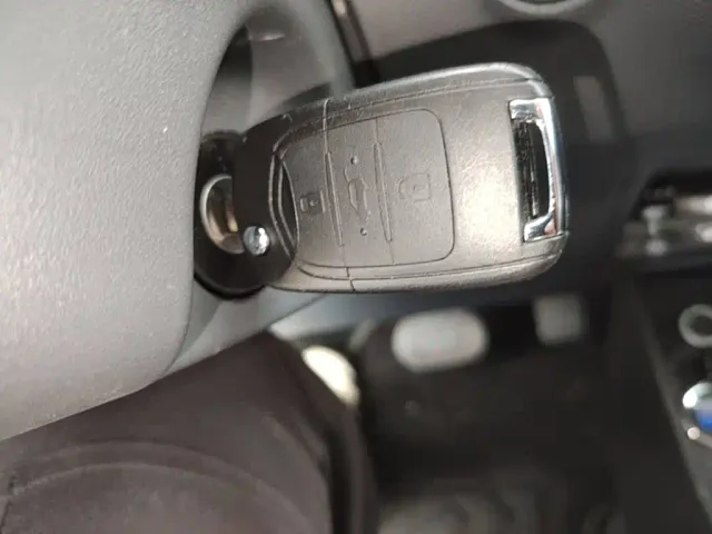 Wuling Zhiguang NEV — Фото автомобиля 8
