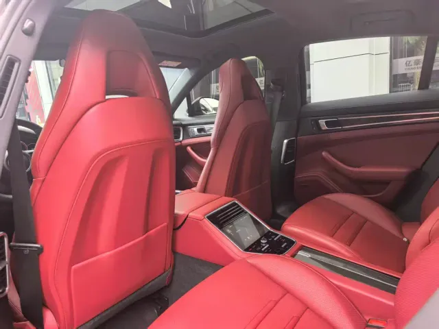 Porsche Panamera — Фото автомобиля 7