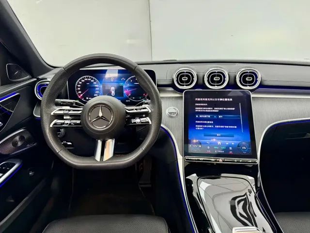 Mercedes-Benz C-Class — Фото автомобиля 17