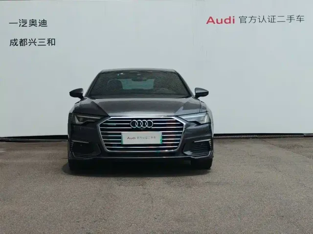 Audi Audi A6L New Energy 2022 55 TFSI e quattro — Фото автомобиля 2