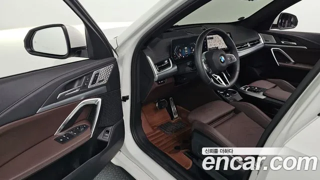 BMW X1 — Фото автомобиля 3
