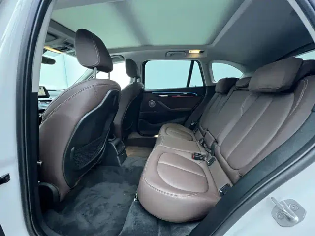 BMW X1 — Фото автомобиля 17