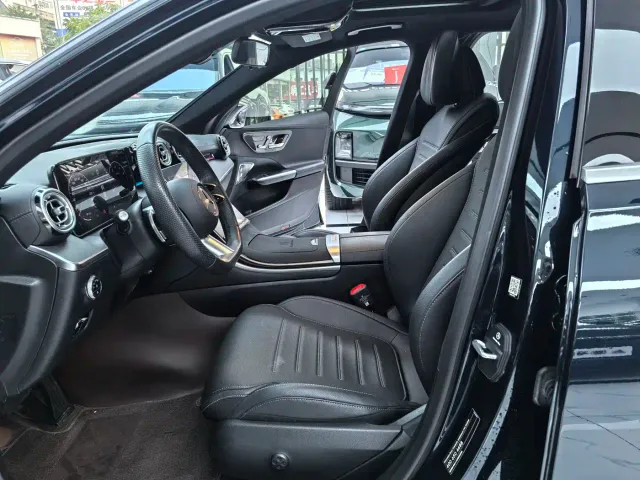 Mercedes-Benz C-Class — Фото автомобиля 5