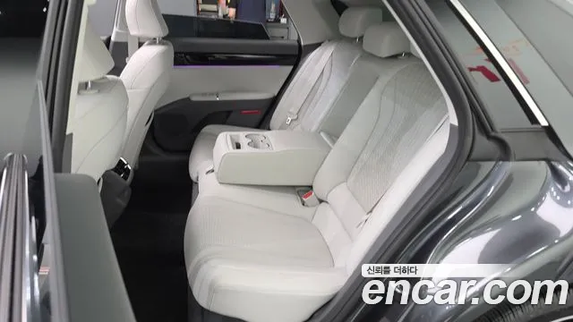 Hyundai Grandeur GN7 — Фото автомобиля 18