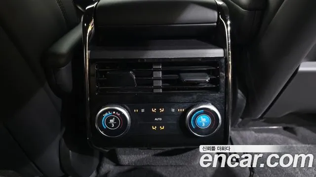 Land Rover Range Rover Sport — Фото автомобиля 3