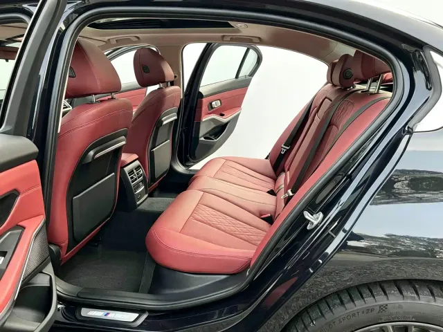 BMW 3 Series — Фото автомобиля 6