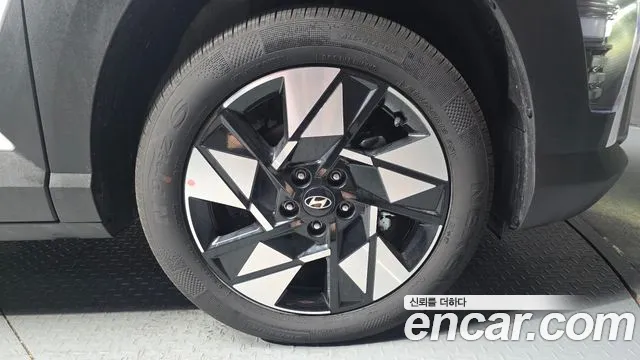 Hyundai Kona Kona Гибрид (SX2) Modern — Фото автомобиля 21