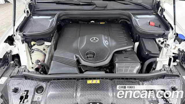 Mercedes-Benz GLE-Class — Фото автомобиля 6