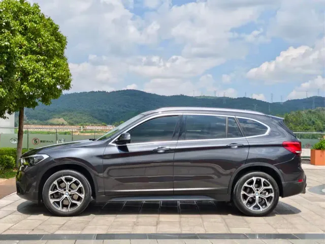 BMW X1 — Фото автомобиля 4