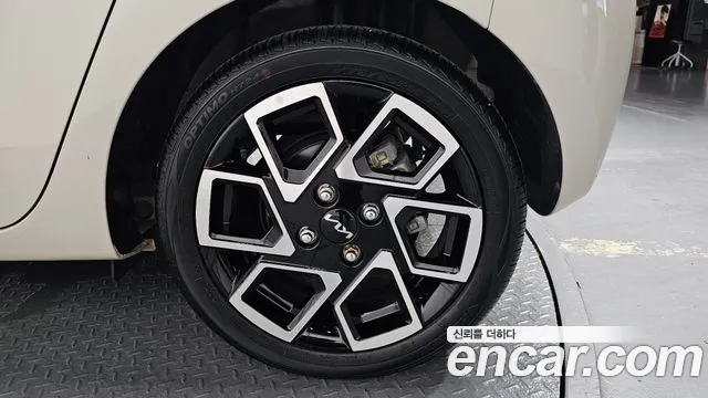Kia RAY Новый Kia Ray Signature — Фото автомобиля 19