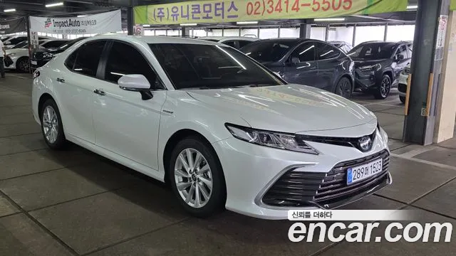Toyota Camry — Фото автомобиля 3