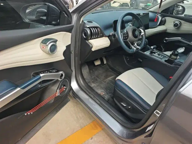 BYD Yuan PLUS — Фото автомобиля 15