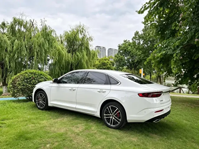Geely Xingrui — Фото автомобиля 4