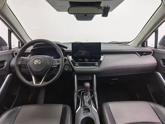Toyota Frontlander — Фото автомобиля 7