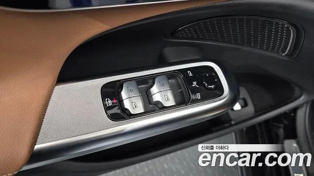Mercedes-Benz E-Class W214 — Фото автомобиля 28