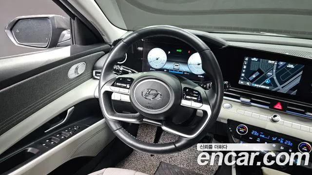 Hyundai AVANTE Avante (CN7) — Фото автомобиля 13
